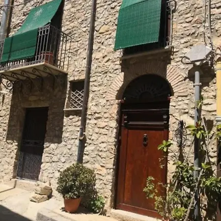 A Casa Da Paola * Caccamo